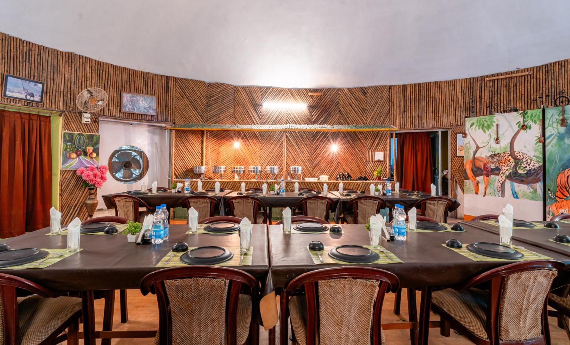 Treebo Premium Mowgli'S Den, Pench Hotel Khawāsa Exterior foto