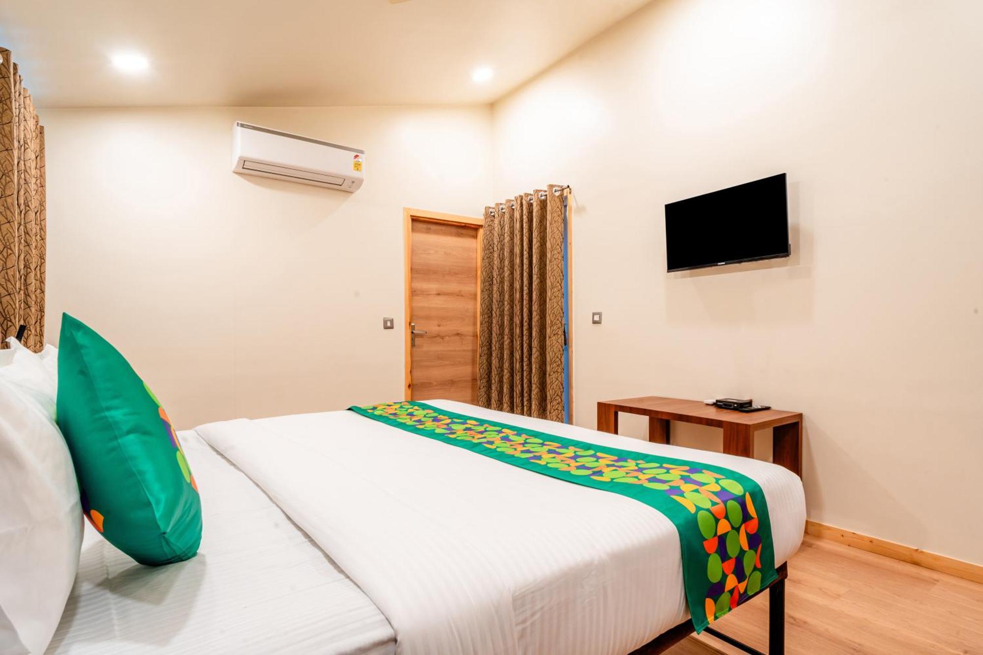 Treebo Premium Mowgli'S Den, Pench Hotel Khawāsa Exterior foto