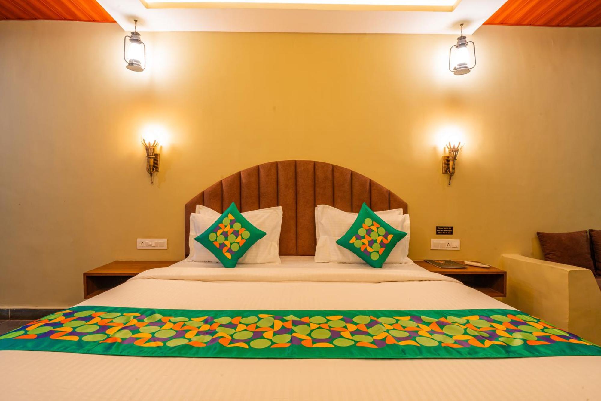 Treebo Premium Mowgli'S Den, Pench Hotel Khawāsa Exterior foto